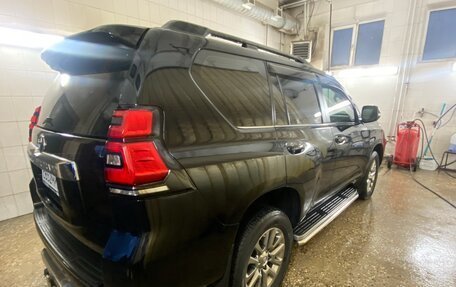 Toyota Land Cruiser Prado 150 рестайлинг 2, 2018 год, 5 100 000 рублей, 3 фотография