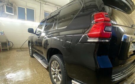 Toyota Land Cruiser Prado 150 рестайлинг 2, 2018 год, 5 100 000 рублей, 6 фотография