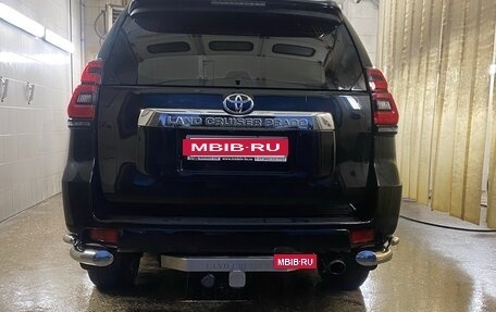 Toyota Land Cruiser Prado 150 рестайлинг 2, 2018 год, 5 100 000 рублей, 14 фотография