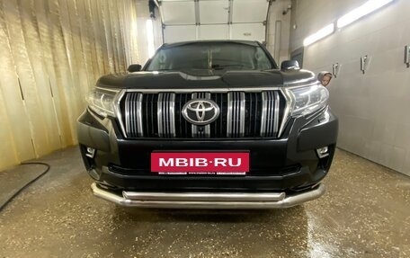 Toyota Land Cruiser Prado 150 рестайлинг 2, 2018 год, 5 100 000 рублей, 12 фотография