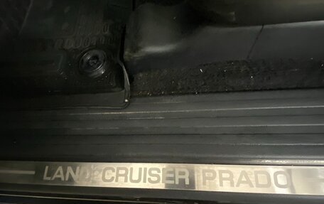 Toyota Land Cruiser Prado 150 рестайлинг 2, 2018 год, 5 100 000 рублей, 26 фотография