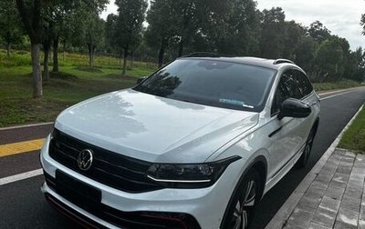 Volkswagen Tiguan II, 2022 год, 2 730 000 рублей, 1 фотография