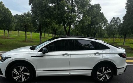 Volkswagen Tiguan II, 2022 год, 2 730 000 рублей, 4 фотография