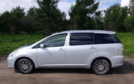Toyota Wish II, 2003 год, 650 000 рублей, 3 фотография