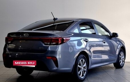 KIA Rio IV, 2018 год, 1 390 000 рублей, 5 фотография