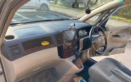 Toyota Corolla Spacio II, 2002 год, 580 000 рублей, 18 фотография