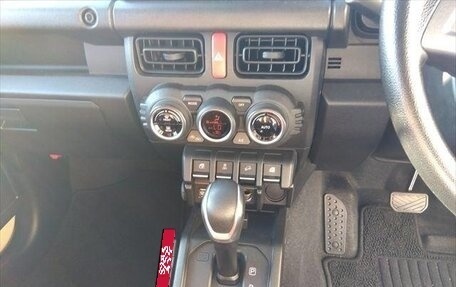 Suzuki Jimny, 2021 год, 1 160 000 рублей, 10 фотография