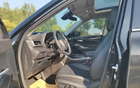 Toyota Highlander, 2022 год, 3 750 000 рублей, 14 фотография