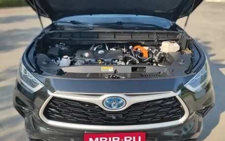 Toyota Highlander, 2022 год, 3 750 000 рублей, 13 фотография