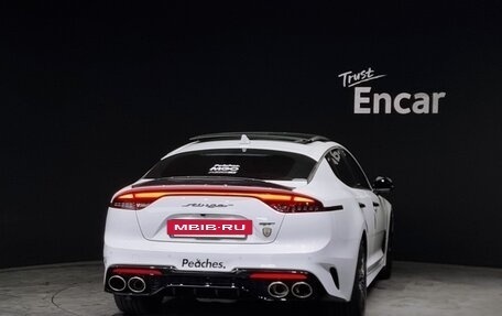 KIA Stinger I, 2022 год, 1 707 000 рублей, 4 фотография
