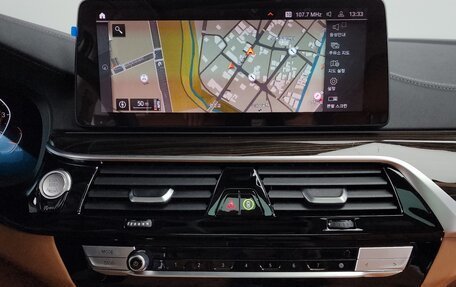BMW 5 серия, 2021 год, 3 300 000 рублей, 10 фотография