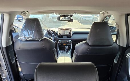 Toyota RAV4, 2020 год, 2 350 000 рублей, 12 фотография
