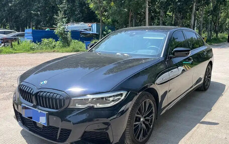 BMW 3 серия, 2022 год, 3 600 000 рублей, 1 фотография