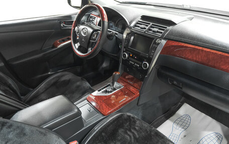 Toyota Camry, 2012 год, 1 749 000 рублей, 9 фотография
