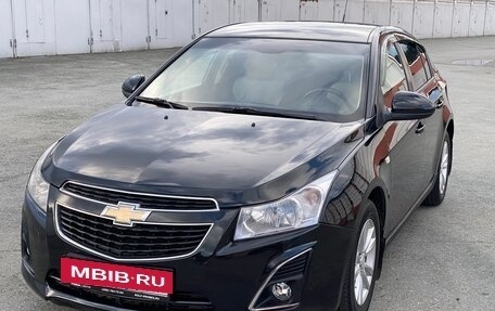 Chevrolet Cruze II, 2013 год, 690 000 рублей, 10 фотография