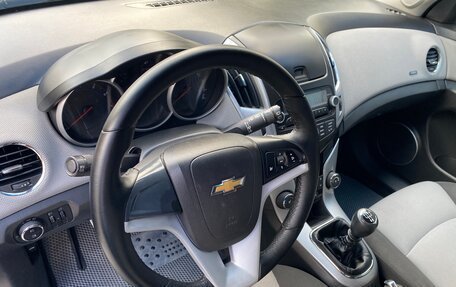 Chevrolet Cruze II, 2013 год, 690 000 рублей, 13 фотография