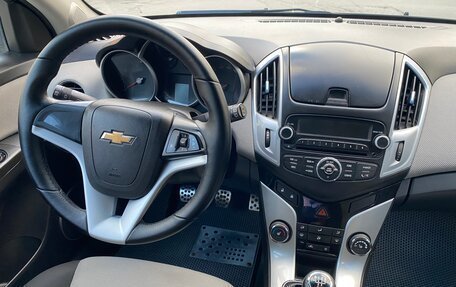 Chevrolet Cruze II, 2013 год, 690 000 рублей, 23 фотография