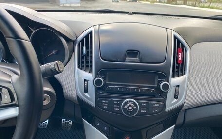 Chevrolet Cruze II, 2013 год, 690 000 рублей, 22 фотография