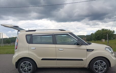 KIA Soul I рестайлинг, 2010 год, 870 000 рублей, 3 фотография