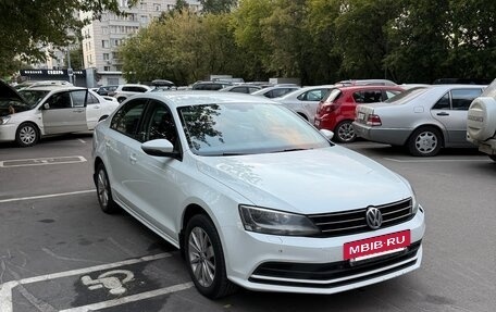 Volkswagen Jetta VI, 2016 год, 1 600 000 рублей, 3 фотография
