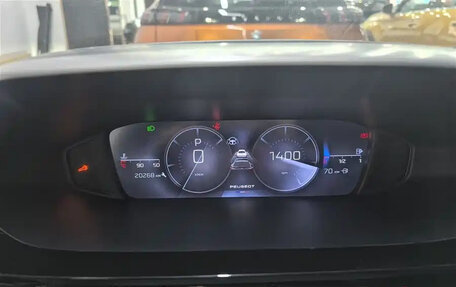 Peugeot 408, 2023 год, 2 580 000 рублей, 12 фотография