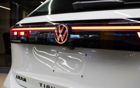 Volkswagen Tiguan, 2025 год, 4 549 000 рублей, 9 фотография