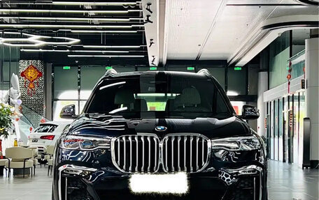 BMW X7, 2022 год, 9 230 000 рублей, 2 фотография