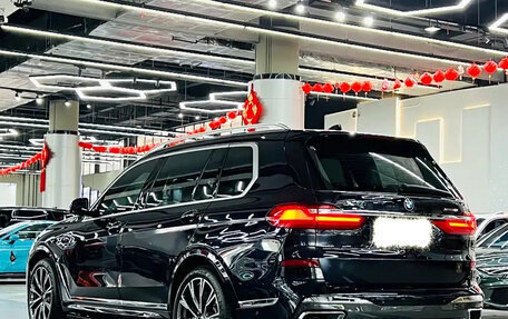 BMW X7, 2022 год, 9 230 000 рублей, 3 фотография