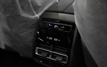 Volkswagen Tiguan, 2025 год, 4 549 000 рублей, 30 фотография