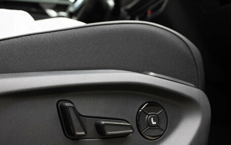 Volkswagen Tiguan, 2025 год, 4 549 000 рублей, 32 фотография