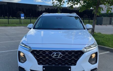 Hyundai Santa Fe IV, 2019 год, 3 200 000 рублей, 2 фотография