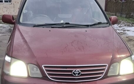Toyota Gaia, 1998 год, 500 000 рублей, 1 фотография