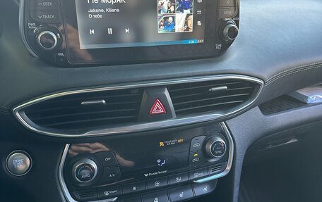 Hyundai Santa Fe IV, 2019 год, 3 400 000 рублей, 3 фотография