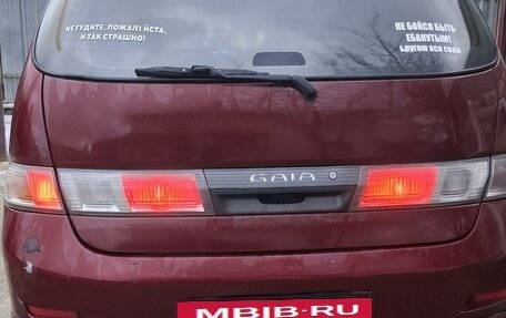 Toyota Gaia, 1998 год, 500 000 рублей, 4 фотография