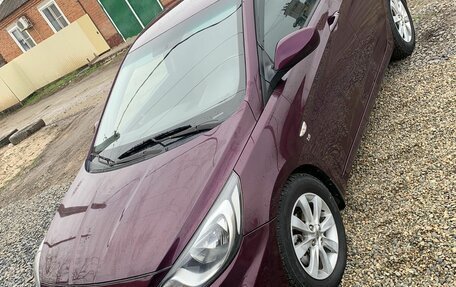 Hyundai Solaris II рестайлинг, 2012 год, 700 000 рублей, 1 фотография