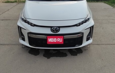 Toyota Prius IV XW50, 2019 год, 2 000 000 рублей, 1 фотография