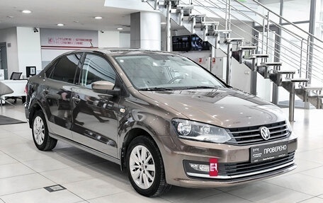 Volkswagen Polo VI (EU Market), 2017 год, 990 000 рублей, 3 фотография