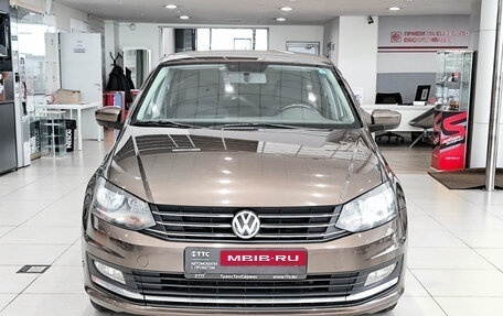 Volkswagen Polo VI (EU Market), 2017 год, 990 000 рублей, 2 фотография