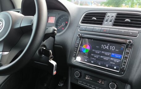 Volkswagen Polo VI (EU Market), 2013 год, 760 000 рублей, 4 фотография