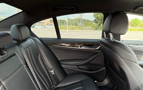 BMW 5 серия, 2018 год, 3 500 000 рублей, 19 фотография
