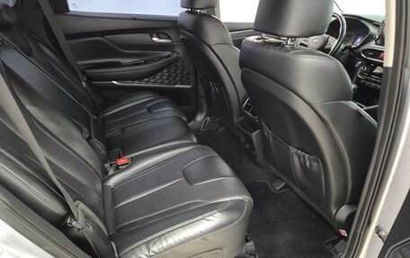 Hyundai Santa Fe IV, 2019 год, 2 920 000 рублей, 15 фотография