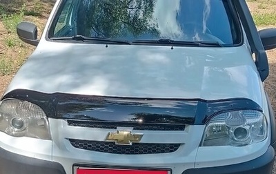 Chevrolet Niva I рестайлинг, 2018 год, 550 000 рублей, 1 фотография