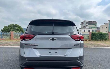 Chevrolet Orlando, 2023 год, 1 549 000 рублей, 5 фотография