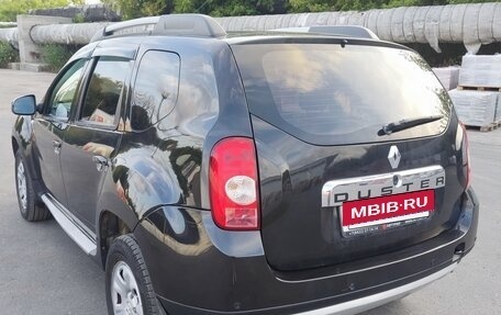 Renault Duster I рестайлинг, 2013 год, 910 000 рублей, 4 фотография
