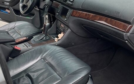 BMW 5 серия, 2003 год, 900 000 рублей, 10 фотография