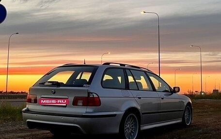 BMW 5 серия, 2003 год, 900 000 рублей, 8 фотография