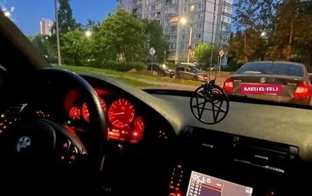 BMW 5 серия, 2003 год, 900 000 рублей, 14 фотография