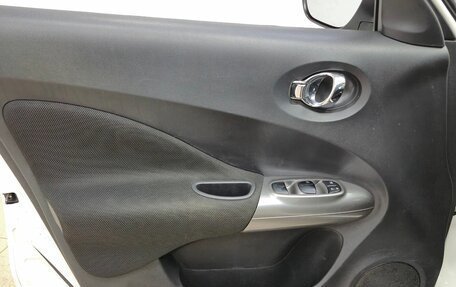 Nissan Juke II, 2011 год, 830 000 рублей, 8 фотография