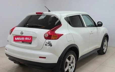 Nissan Juke II, 2011 год, 830 000 рублей, 4 фотография