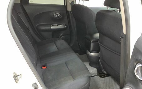 Nissan Juke II, 2011 год, 830 000 рублей, 16 фотография